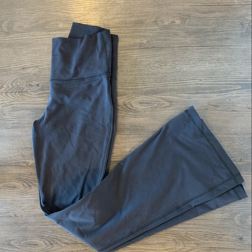 Black bootleg pants!